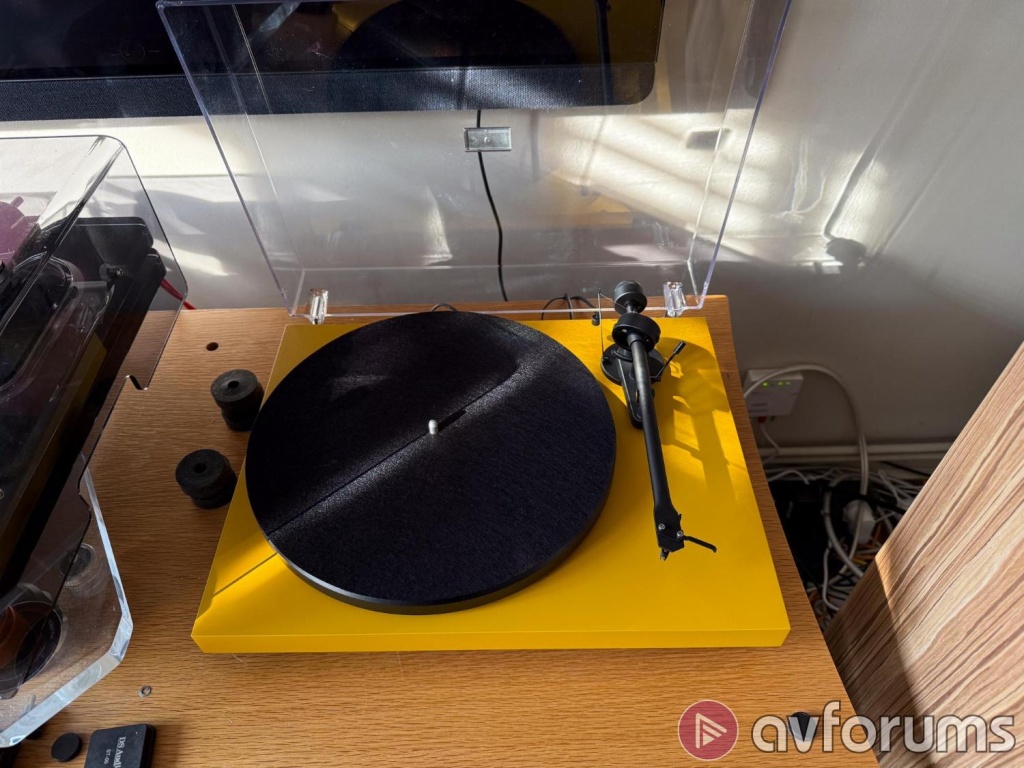 04 Pro-Ject Colourful System E.jpg 04 Pro-Ject Colourful System E.jpg