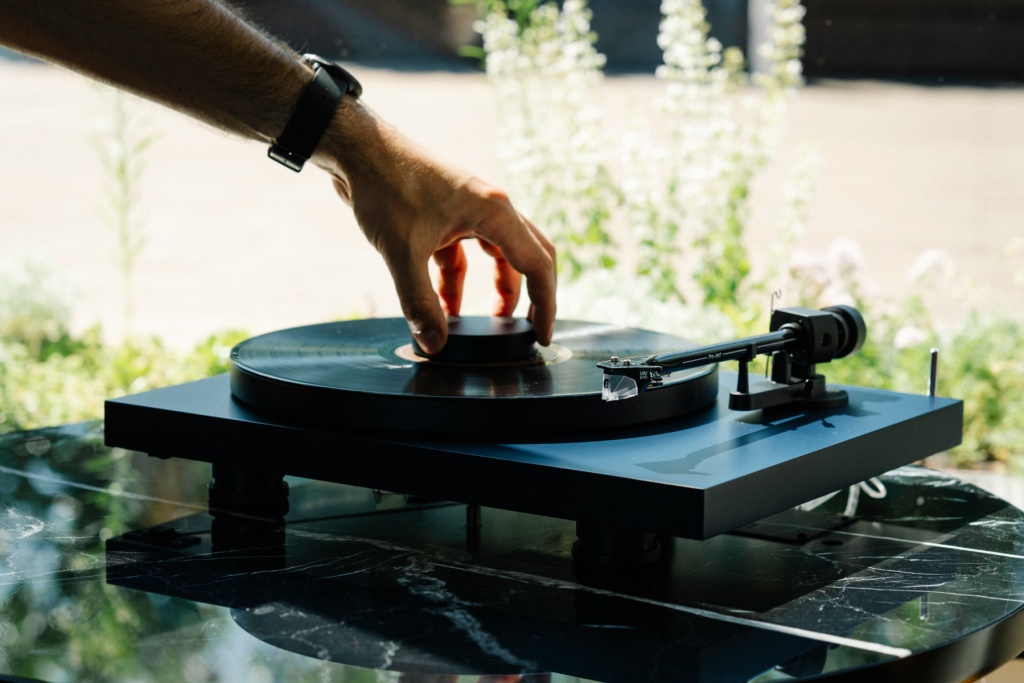 03 Pro-Ject Debut EVO 2 Diapason D'Or.jpg