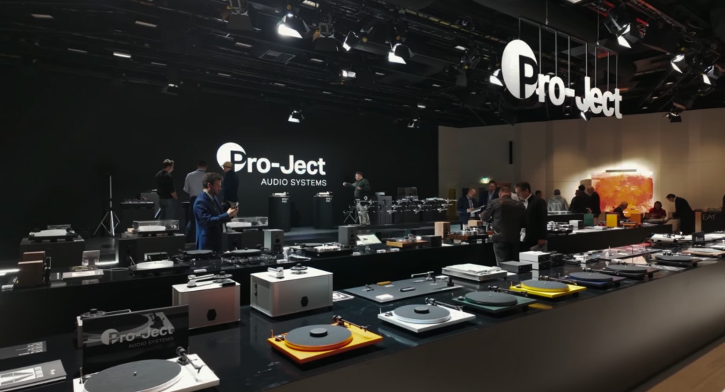 05 Евгений Шведов о Pro-Ject в Вене.jpg