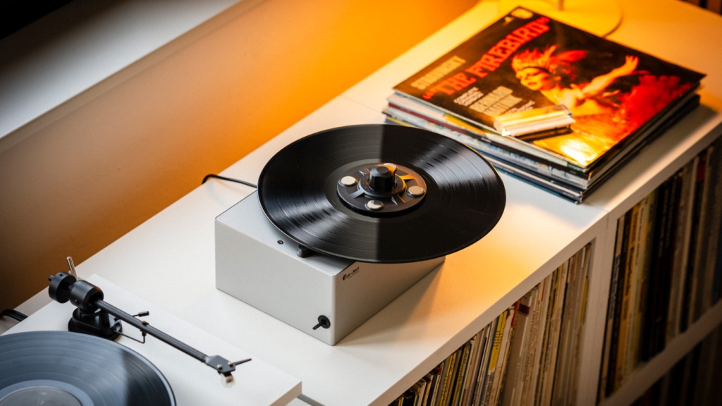 01 Pro-Ject VC-E Mini (main).jpg