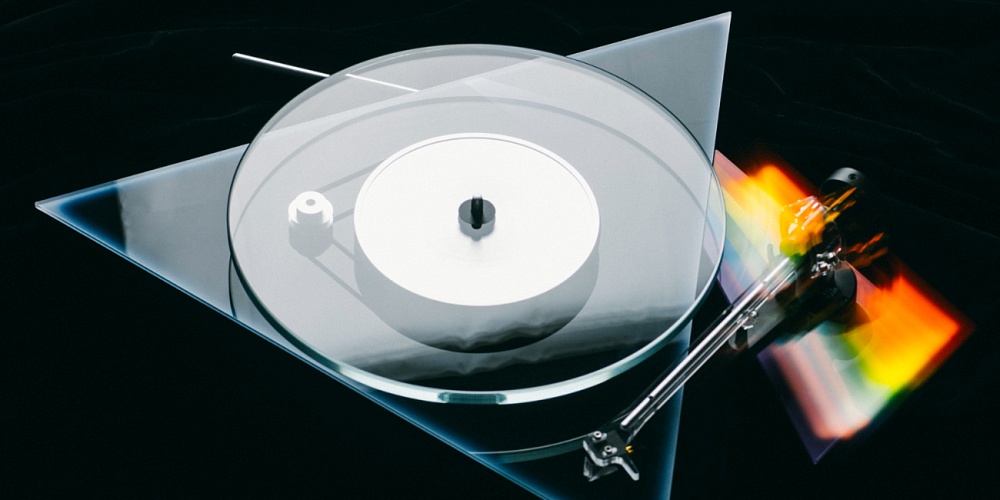 The Dark Side Of The Moon (PRO SE)