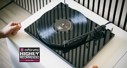 Pro-Ject E1.2 Phono удостоен награды AVForums