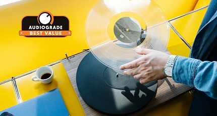 Pro-Ject Debut EVO 2 завоевал награду портала Audiograde