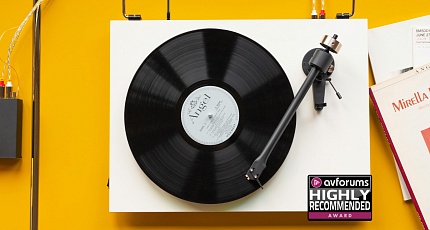 Pro-Ject T2 Super Phono получил награду портала AVForums