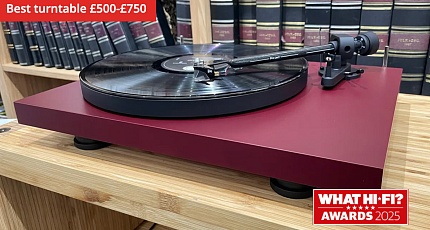 Pro-Ject Debut EVO 2 победитель премии What HI-FI?