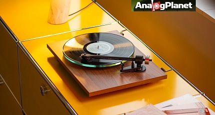 На пике внимания: Pro-Ject T2 Super Phono покорил экспертов и читателей Analog Planet