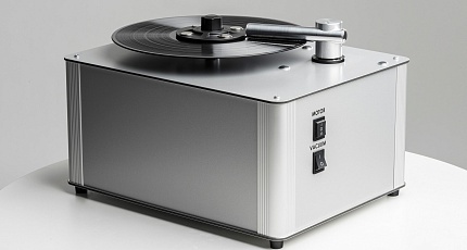 Чистота без хлопот: современный взгляд на уход за винилом